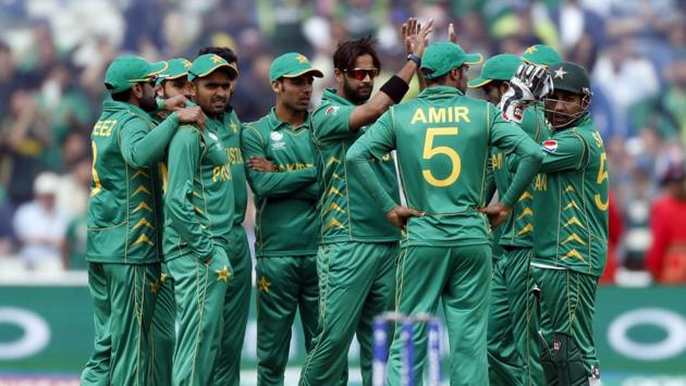 Soon, Imad removed de Villiers for a golden duck to put South Africa in some sorts of trouble. (REUTERS) Soon, Imad removed de Villiers for a golden duck to put South Africa in some sorts of trouble. (REUTERS)