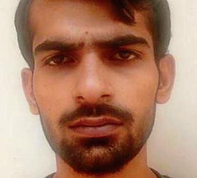 Junaid Chaudhary, 21, a resident of northeast Delhi, was caught late Wednesday night with a pistol and four cartridges near Gagan Cinema in Nand Nagri, MM Oberoi, joint commissioner of police (special cell), said. Junaid Chaudhary, 21, a resident of northeast Delhi, was caught late Wednesday night with a pistol and four cartridges near Gagan Cinema in Nand Nagri, MM Oberoi, joint commissioner of police (special cell), said.