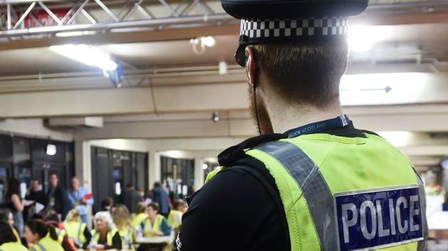 A man armed with a knife is holding employees hostage at a job centre in Newcastle in northeast England, police said on Friday. (AFP Photo) A man armed with a knife is holding employees hostage at a job centre in Newcastle in northeast England, police said on Friday. (AFP Photo)
