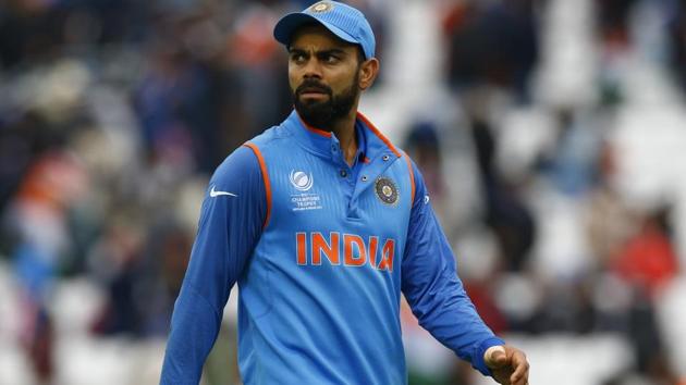 Indian cricket team skipper Virat Kohli looks dejected after the ICC Champions Trophy match against Sri Lanka cricket team at The Oval on Thursday.(REUTERS)