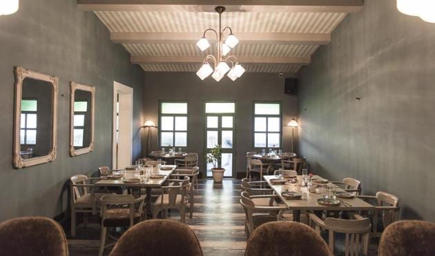 Bonjour Worli Slink Bardot Brings French Food Back To Mumbai Hindustan Times 329/a, thadani house, opposite indian coast guard, worli village, mumbai, maharashtra 400030 | capacity: slink bardot brings french food back