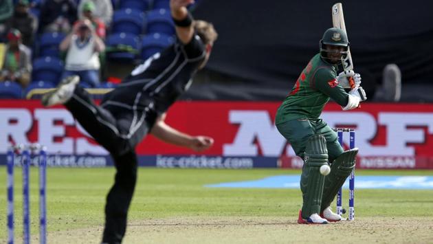 Shakib (R) scored 114 and put together a mammoth 224-run stand for the fifth wicket with Mahmudullah. (AFP) Shakib (R) scored 114 and put together a mammoth 224-run stand for the fifth wicket with Mahmudullah. (AFP)
