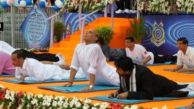 At least 300 Muslim men and women under the banner of the Muslim Rashtriya Manch will be among the 55,000-strong participants at the Ramabai Ambedkar Maidan. (ANI File Photo) At least 300 Muslim men and women under the banner of the Muslim Rashtriya Manch will be among the 55,000-strong participants at the Ramabai Ambedkar Maidan. (ANI File Photo)