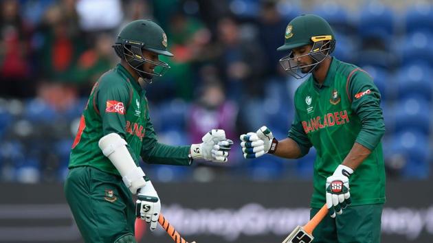 Shakib al Hasan (L) and Mohammad Mahmudullah’s 224-run stand guided Bangladesh to a five-wicket win over New Zealand in a 2017 ICC Champions Trophy game at Cardiff.(Getty Images)