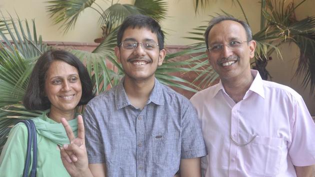 All India 7 rank holder Ashish Waiker with his parents Meenakshi Sharma and Shrikant Waiker in Panchkula on June 11 ,2017. (Sant Arora/Hindustan Times) All India 7 rank holder Ashish Waiker with his parents Meenakshi Sharma and Shrikant Waiker in Panchkula on June 11 ,2017. (Sant Arora/Hindustan Times)