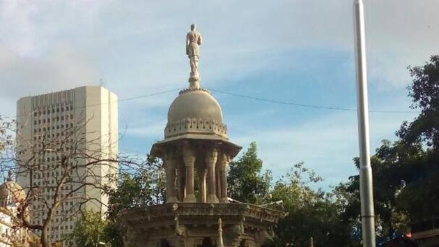The sculpture has been restored by renowned conservation architect Vikas Dilwari who is also working on the restoration of the iconic Flora Fountain.(HT File Photo)