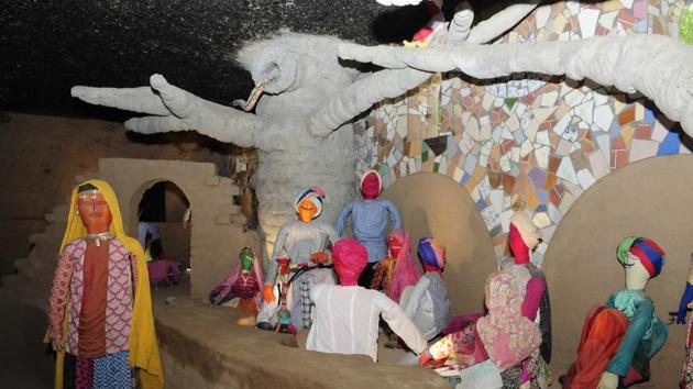 Around 200 dolls made from waste clothes, special huts and trees give a countryside feeling. (Keshav Singh/HT Photo) Around 200 dolls made from waste clothes, special huts and trees give a countryside feeling. (Keshav Singh/HT Photo)