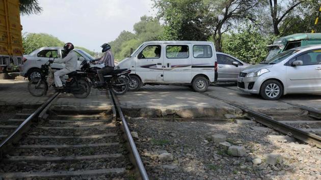 The Delhi-Gurgaon-Rewari railway line separates New Palam Vihar and Palam Vihar. (HT File) The Delhi-Gurgaon-Rewari railway line separates New Palam Vihar and Palam Vihar. (HT File)