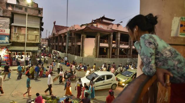 As result of the 2016 Imphal earthquake vendors with space allotted in one of the buildings have now set shop in its perimeter. (Raj K Raj/HT PHOTO) As result of the 2016 Imphal earthquake vendors with space allotted in one of the buildings have now set shop in its perimeter. (Raj K Raj/HT PHOTO)