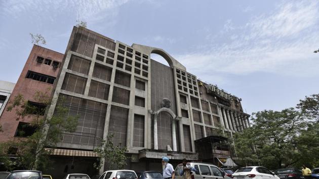An outside view of the Uphaar cinema hall located near Green Park area in New Delhi. (Burhaan Kinu/HT PHOTO)