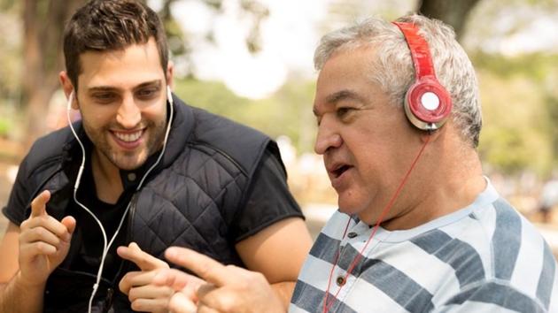 Previous research has found that older adults more likely to volunteer, be more concerned about ecology and be less motivated by money. (Shutterstock) Previous research has found that older adults more likely to volunteer, be more concerned about ecology and be less motivated by money. (Shutterstock)