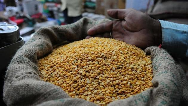 Amid an uproar over falling prices of tur dal after a bumper crop, the government bought large amounts from farmers to protect them from losses.(HT Photo)