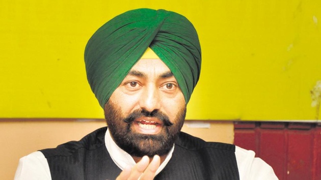 Aam Aadmi Party (AAP) leader Sukhpal Khaira. (HT File Photo) Aam Aadmi Party (AAP) leader Sukhpal Khaira. (HT File Photo)