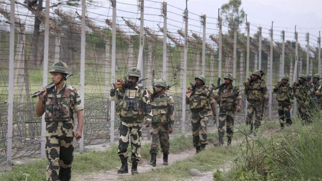 Defence spokesman Lt Col Manish Mehta said Pakistani army initiated indiscriminate firing of small arms, heavy automatics and mortars along LoC from 2pm on Wednesday. (PTI File Photo) Defence spokesman Lt Col Manish Mehta said Pakistani army initiated indiscriminate firing of small arms, heavy automatics and mortars along LoC from 2pm on Wednesday. (PTI File Photo)