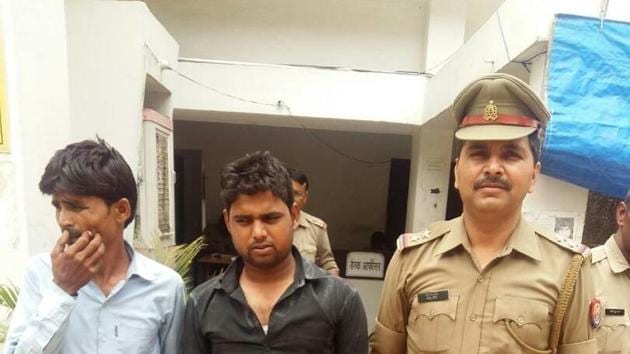 The duo, Zeeshan and Shahnawaz, aged 24 and 21, respectively, are related and used to mostly steal bikes parked in public places(Peeyush Khandelwal) The duo, Zeeshan and Shahnawaz, aged 24 and 21, respectively, are related and used to mostly steal bikes parked in public places(Peeyush Khandelwal)