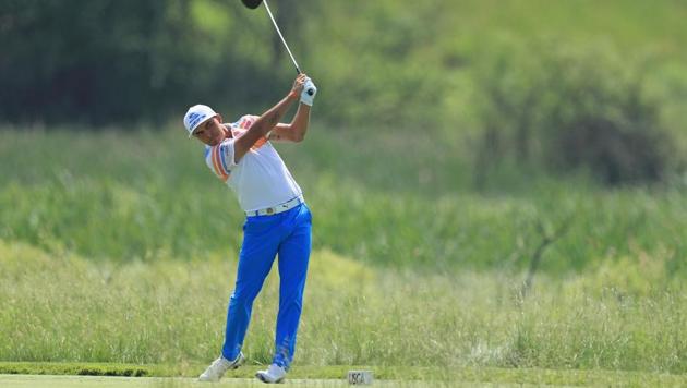 Rickie Fowler ended round one of the U.S. Open ahead of the rest of the pack. (AFP) Rickie Fowler ended round one of the U.S. Open ahead of the rest of the pack. (AFP)