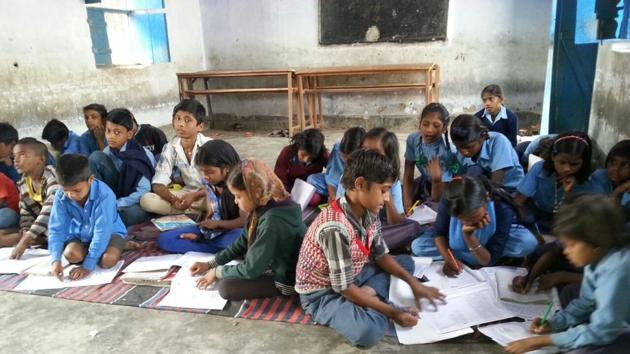 in Bihar’s Begusarai, a teacher took off uniform of two girls for not paying fees. (HT File Photo/For representation only) in Bihar’s Begusarai, a teacher took off uniform of two girls for not paying fees. (HT File Photo/For representation only)