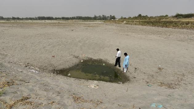 The Uttarakhand High Court in March declared the Ganga and Yamuna as living entities, bestowing on them same legal rights as a person. While mining, dams and hydro power projects extract life from the river, building large Sewage Treatment Plant infrastructure has been the only solution that successive Yamuna Action Plans have provided to revive the river. (Burhaan Kinu/HT PHOTO)