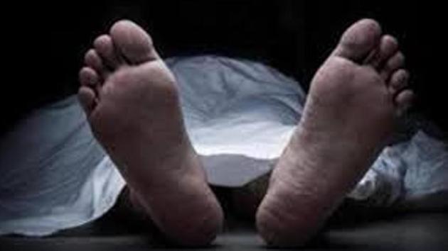 According to the police, Nitin Ambawle, 27, was driving his auto towards Kharghar from Belapur side According to the police, Nitin Ambawle, 27, was driving his auto towards Kharghar from Belapur side