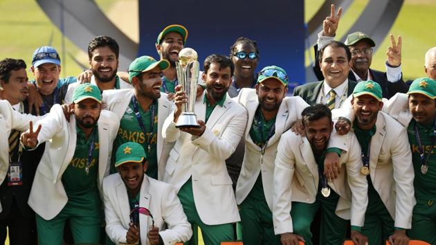 Champions Trophy 2017: Pakistan maul India by 180 runs, clinch title ...