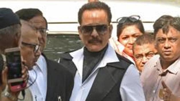 Subrata Roy at a session court in Mumbai, on April 21, 2017. (Pratham Gokhale/HT File Photo) Subrata Roy at a session court in Mumbai, on April 21, 2017. (Pratham Gokhale/HT File Photo)