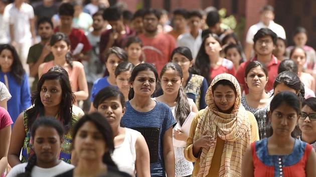 Students coming out after the appearing in the NEET medical entrance exam from Kerala school in New Delhi on May 7, 2017. (Raj K Raj/HT file) Students coming out after the appearing in the NEET medical entrance exam from Kerala school in New Delhi on May 7, 2017. (Raj K Raj/HT file)