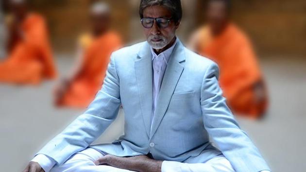 Bollywood: Rolls Royce in Amitabh Bachchan's name seized in Bangalore -  News | Khaleej Times