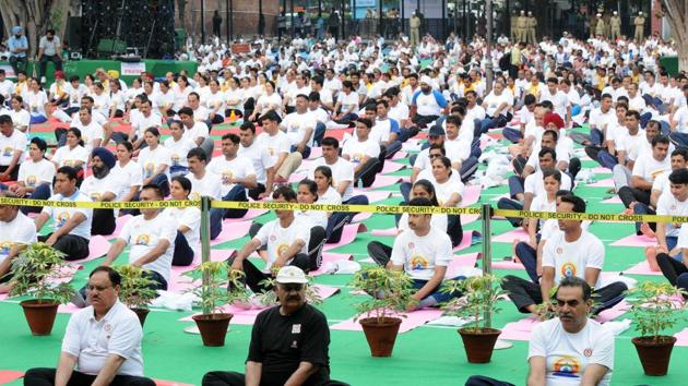 From left: Union health minister JP Nadda , Punjab governor VP Singh Badnore and Chandigarh BJP chief Sanjay Tandon during the 3rd International Yoga day 2017 at Sector 17 Plaza in Chandigarh on Wednesday. (Keshav Singh/HT) From left: Union health minister JP Nadda , Punjab governor VP Singh Badnore and Chandigarh BJP chief Sanjay Tandon during the 3rd International Yoga day 2017 at Sector 17 Plaza in Chandigarh on Wednesday. (Keshav Singh/HT)