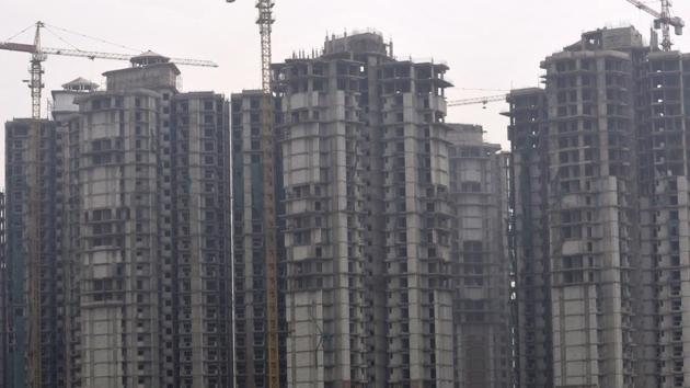 There are a number of delayed housing projects in both Noida and Greater Noida, affecting thousands of homebuyers who have invested in them. (Sunil Ghosh/HT File) There are a number of delayed housing projects in both Noida and Greater Noida, affecting thousands of homebuyers who have invested in them. (Sunil Ghosh/HT File)