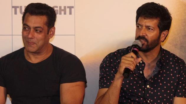 Salman Khan and Kabir Khan during the trailer launch of Tubelight in Mumbai. (IANS) Salman Khan and Kabir Khan during the trailer launch of Tubelight in Mumbai. (IANS)