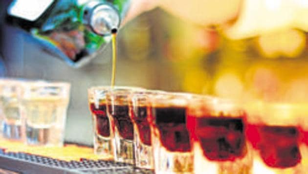 A Supreme Court order in December 2016 dictated that liquor vends located within 500 metres on national and state highways be closed down to avoid accidents. (Getty Images/iStockphoto) A Supreme Court order in December 2016 dictated that liquor vends located within 500 metres on national and state highways be closed down to avoid accidents. (Getty Images/iStockphoto)