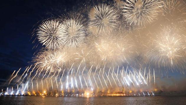 Fireworks explode over the Neva River during the Scarlet Sails festivities in St. Petersburg, Russia. The Scarlet Sails is an annual citywide celebration in honour of school graduates. (Grigory Dukor / Reuters)
