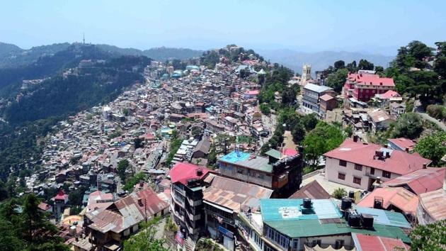 Shimla in Himachal Prdesh is among the 30 centres that were chosen on Friday to be developed as smart cities. (HT file photo)