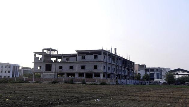 The Noida authority wants to provide instant approvals to building layout maps of industrial plots up to 2,500 square metres. (Sunil Ghosh/HT File Photo) The Noida authority wants to provide instant approvals to building layout maps of industrial plots up to 2,500 square metres. (Sunil Ghosh/HT File Photo)