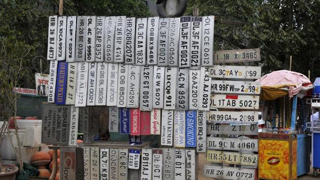 Officials also said vehicle owners can get high security registration plates (HSRPs) by submitting the fee directly to the registered dealers (HT Photo) Officials also said vehicle owners can get high security registration plates (HSRPs) by submitting the fee directly to the registered dealers (HT Photo)