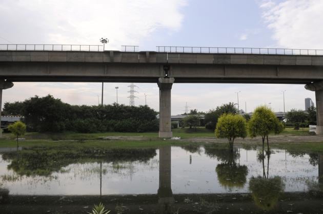 The department had also issued several advisories cautioning the public against letting water stagnate on their premises after rain. (SUNIL GHOSH/HT PHOTO) The department had also issued several advisories cautioning the public against letting water stagnate on their premises after rain. (SUNIL GHOSH/HT PHOTO)