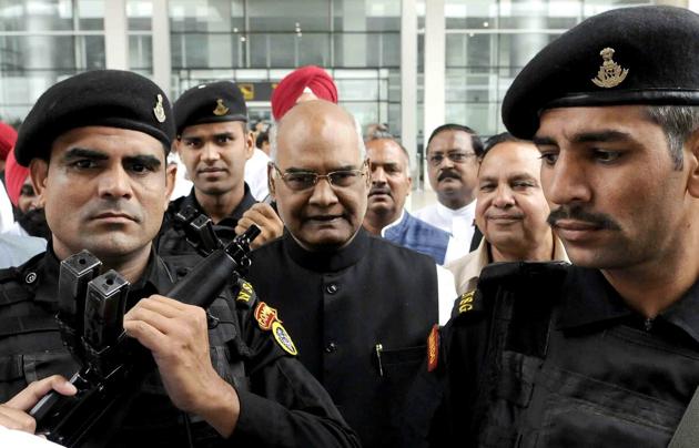 NDA presidential candidate Ram Nath Kovind arrives at Chandigarh International Airport. (Keshav Singh/HT Photo) NDA presidential candidate Ram Nath Kovind arrives at Chandigarh International Airport. (Keshav Singh/HT Photo)