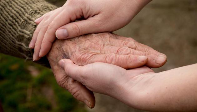 In urban areas, 64.1% elderly were found suffering from loneliness.(Shutterstock)