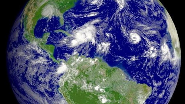 With 1.0 degree Celsius of warming so far, ice sheets that could lift oceans by a dozen metres are melting more quickly. (AFP) With 1.0 degree Celsius of warming so far, ice sheets that could lift oceans by a dozen metres are melting more quickly. (AFP)