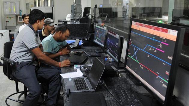 A view of the operations station Control room for the Lucknow Metro which will monitor both corridors of the city’s metro line. (Subhankar Chakraborty/HT Photo) A view of the operations station Control room for the Lucknow Metro which will monitor both corridors of the city’s metro line. (Subhankar Chakraborty/HT Photo)