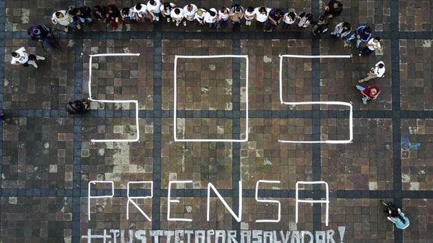 Journalists demonstrating in demand of justice for slain Mexican journalist Salvador Adame Pardo and other journalists murdered across Mexico, in Morelia, Michoacan State, Mexico, on June 28, 2017. (AFP) Journalists demonstrating in demand of justice for slain Mexican journalist Salvador Adame Pardo and other journalists murdered across Mexico, in Morelia, Michoacan State, Mexico, on June 28, 2017. (AFP)