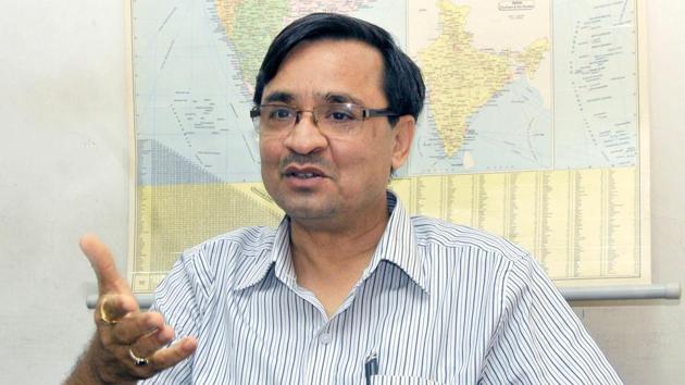 Ashok Jain has also served as the collector and district magistrate of Jaisalmer in 1988. (HT Photo) Ashok Jain has also served as the collector and district magistrate of Jaisalmer in 1988. (HT Photo)