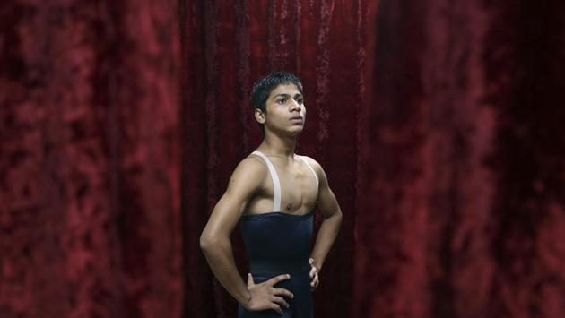 The youngster had never heard of ballet until one day in 2013 when he left his family’s cramped shanty to sign up for hip hop classes at a dance centre offering lessons for underprivileged children. (Rajanish Kakade/AP) The youngster had never heard of ballet until one day in 2013 when he left his family’s cramped shanty to sign up for hip hop classes at a dance centre offering lessons for underprivileged children. (Rajanish Kakade/AP)
