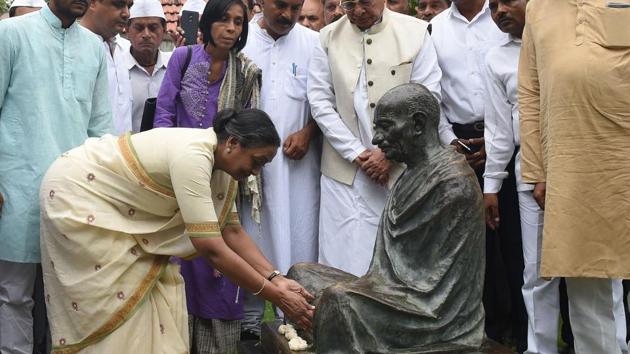 Opposition candidate Meira Kumar pays respects at a statue of Mahatma Gandhi during her visit to the Sabarmati ashram in Ahmedabad. (AFP Photo) Opposition candidate Meira Kumar pays respects at a statue of Mahatma Gandhi during her visit to the Sabarmati ashram in Ahmedabad. (AFP Photo)