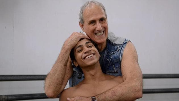 Indian ballet dancer Amiruddin Shah poses with Israeli-American instructor Yehuda Maor (R) at a dance academy in Mumbai. (Punit Paranjpe/AFP) Indian ballet dancer Amiruddin Shah poses with Israeli-American instructor Yehuda Maor (R) at a dance academy in Mumbai. (Punit Paranjpe/AFP)
