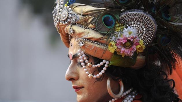 Devotees of Lord Krishna take out a procession of Lord Jagannath Rathyatra, chanting Hare Krishna Maha Mantra, in Noida, India. (Sunil Ghosh / HT Photo)