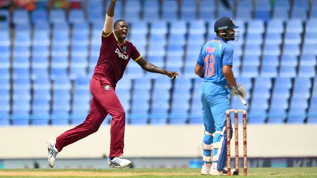 However, Virat Kohli and Shikhar Dhawan fail to strike big, getting out on 11 and 2 respectively. (AFP) However, Virat Kohli and Shikhar Dhawan fail to strike big, getting out on 11 and 2 respectively. (AFP)