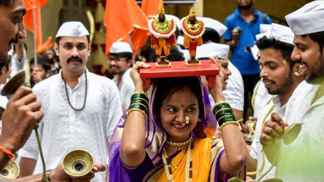 Pilgrims carry palkhi of the saints from their places of samadhi. (Kunal Patil/HT Photo) 