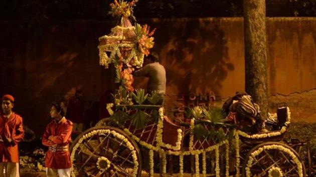 The police on Saturday arrested the alleged kingpin from the band baja baraat gang who hired children and trained them to steal and used them for thefts at weddings across Delhi. (AFP) The police on Saturday arrested the alleged kingpin from the band baja baraat gang who hired children and trained them to steal and used them for thefts at weddings across Delhi. (AFP)