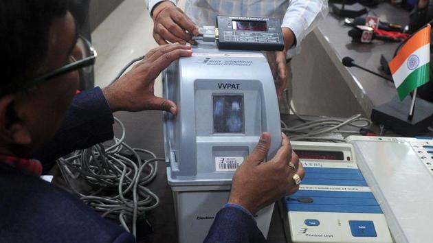 The 33 million unregistered adults — almost as much as the population of Saudi Arabia — are in the 18-19 age group. The number of people who don’t have voter identification could be significantly higher.(AFP File Photo)